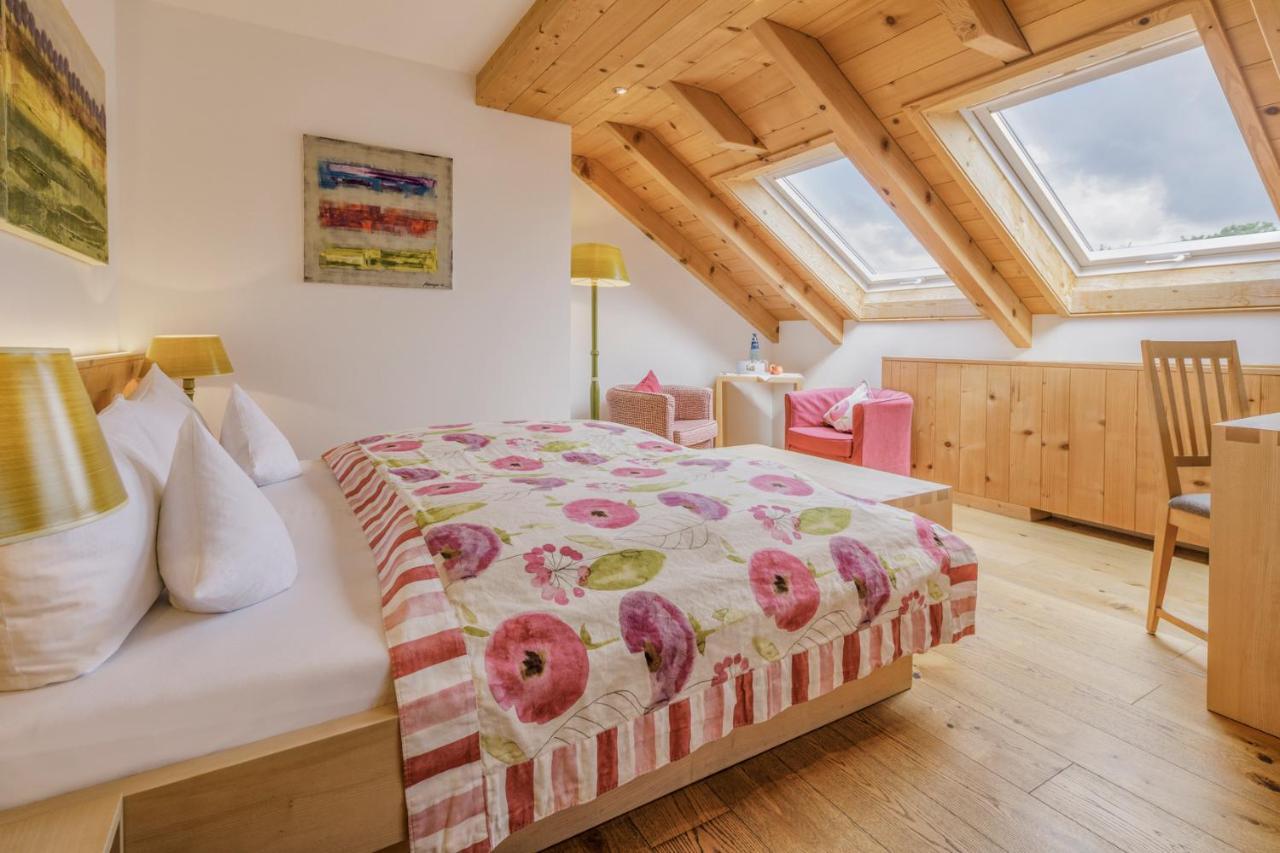 Schlegelhof Hotel Кирхцартен Екстериор снимка
